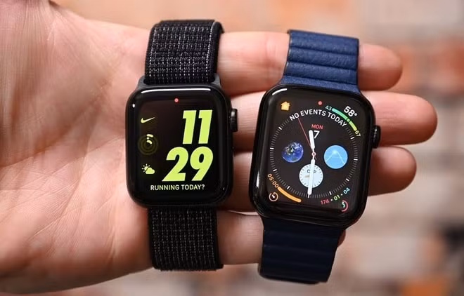 Apple Watch Series 3 và Series 5 sau khi giảm có giá lần lượt là 4,9 triệu đồng và 9,9 triệu đồng. Ảnh: TL