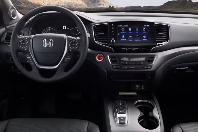 Khoang lái Honda Ridgeline 2021. Ảnh: Carscoops