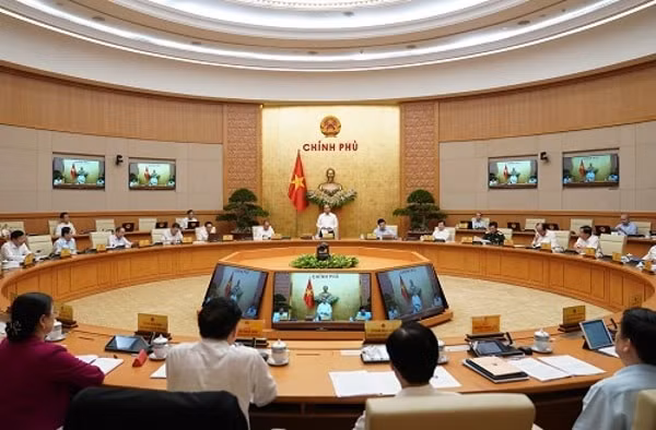 Thủ tướng Nguyễn Xuân Phúc chủ trì phiên họp Chính phủ thường kỳ tháng 9 năm 2020. Ảnh: VGP