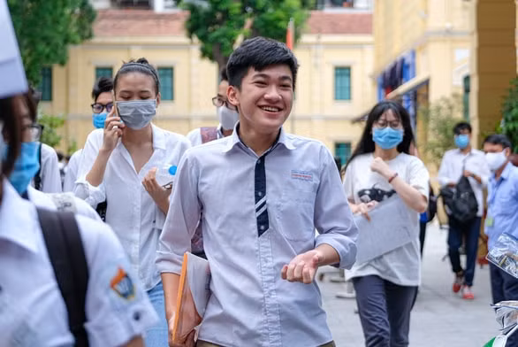 Chậm nhất đến tối ngày 5/10, các trường sẽ công bố điểm chuẩn cho các thí sinh. Ảnh: Nam Trần
