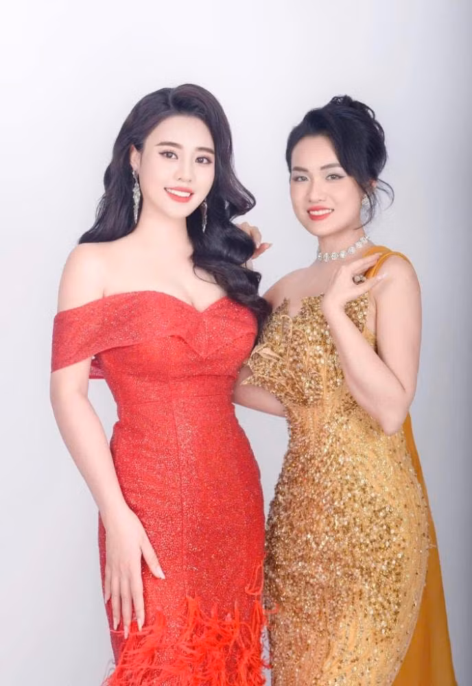 vu thi hoa chien binh am tham dang quang mrs earth international 2024 hinh 5