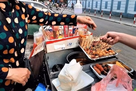 cuc an toan thuc pham bo y te tang cuong giam sat an toan thuc pham khu vuc truong hoc hinh 2
