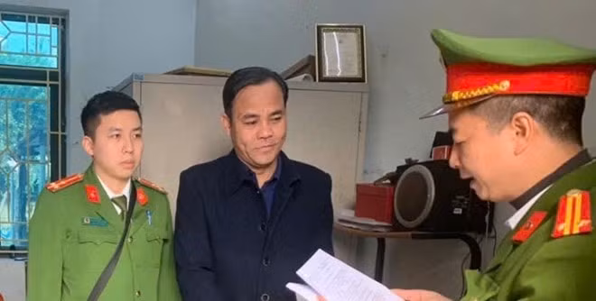 khoi to bat tam giam truong phong to chuc hanh chinh cuc thong ke thai binh hinh 1