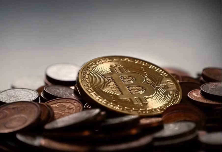 tong thong donald trump xac nhan ke hoach du tru bitcoin nga am chi chien tranh lanh tien dien tu hinh 1