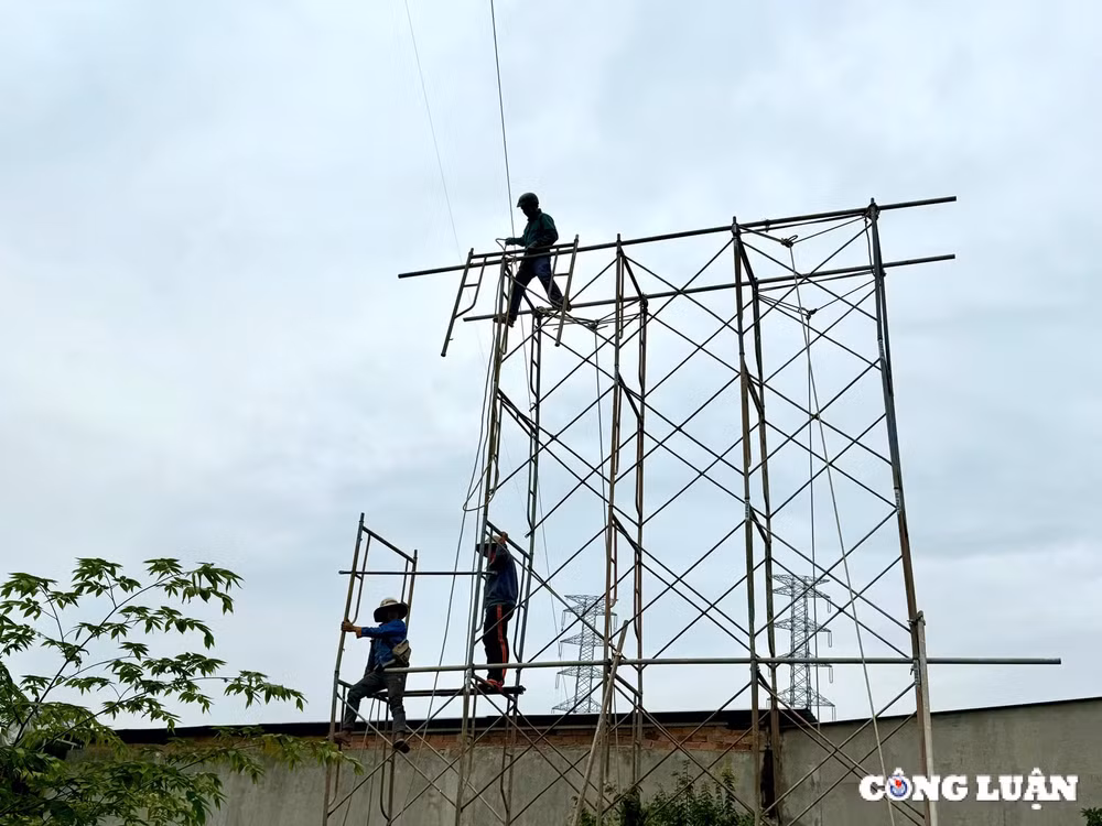 dong nai thi cong 2 tuyen dien 220kv hang chuc ho dan bi anh huong cau cuu hinh 3