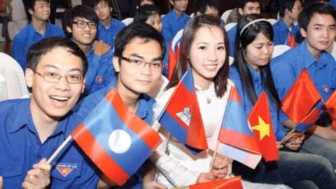 hai duong ho tro kinh phi dao tao cho luu hoc sinh tinh vieng chan lao sang hoc du bi tieng viet tai tinh hinh 2