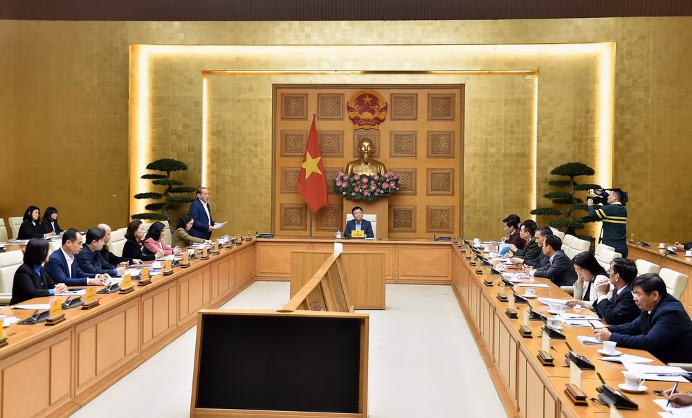pho thu tuong le thanh long kien quyet dau tranh voi nhung hanh vi phan van hoa lech chuan ve van hoa hinh 2