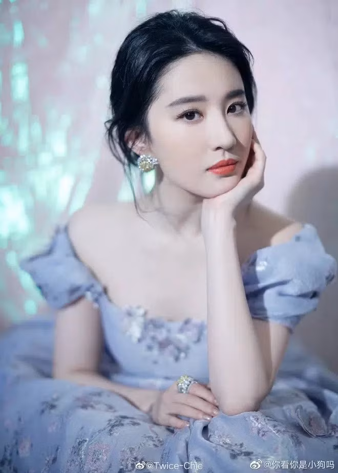 5 my nhan hot nhat lang giai tri trung quoc nam 2024 than tien ty ty luu duoc phi chi xep thu 3 hinh 3
