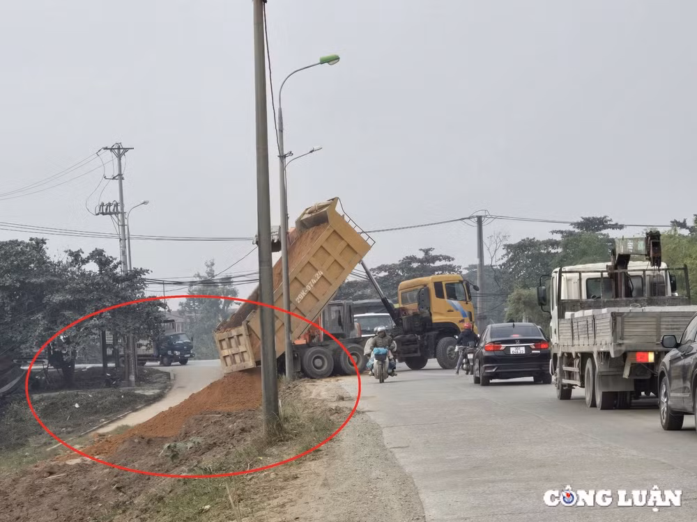 ha noi nguoi dan bat an voi du an thi cong au giang bay nguoi di duong hinh 6