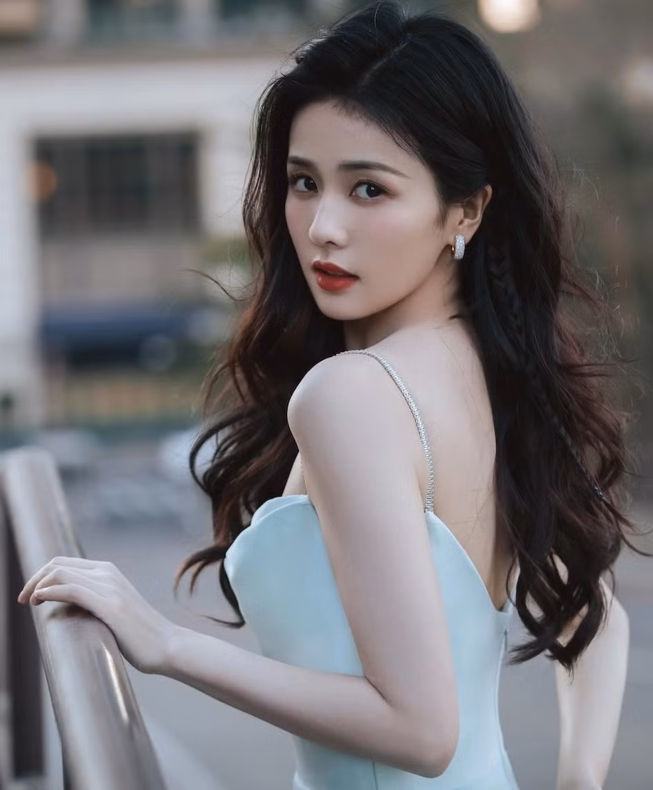 5 my nhan hot nhat lang giai tri trung quoc nam 2024 than tien ty ty luu duoc phi chi xep thu 3 hinh 2