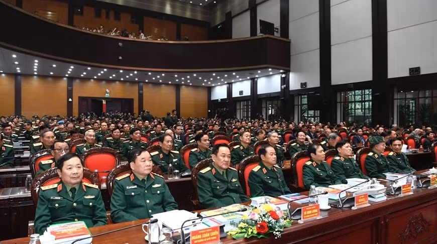 chang duong ve vang 80 nam vung buoc duoi co dang cua quan doi nhan dan viet nam hinh 1