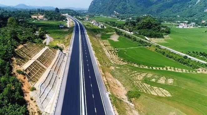 noi thong duong ho chi minh tu cao bang den ca mau vao nam 2025 hinh 1