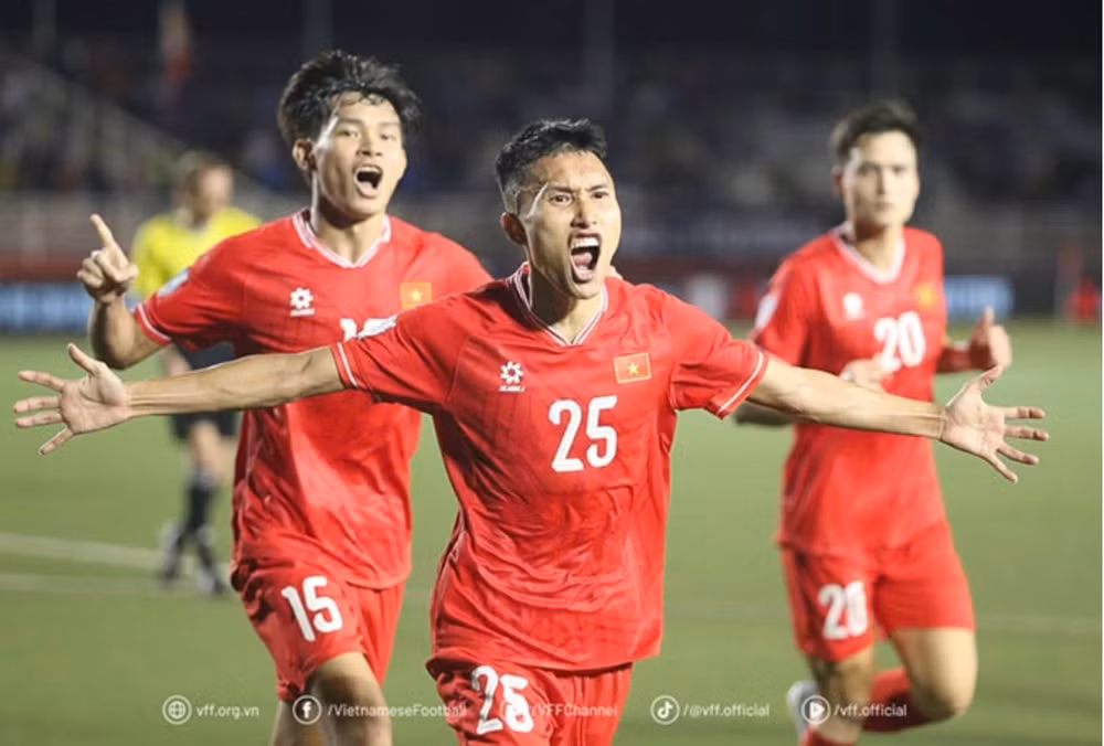 co dong vien indonesia mia mai doi tuyen viet nam sau tran hoa philippines hinh 1