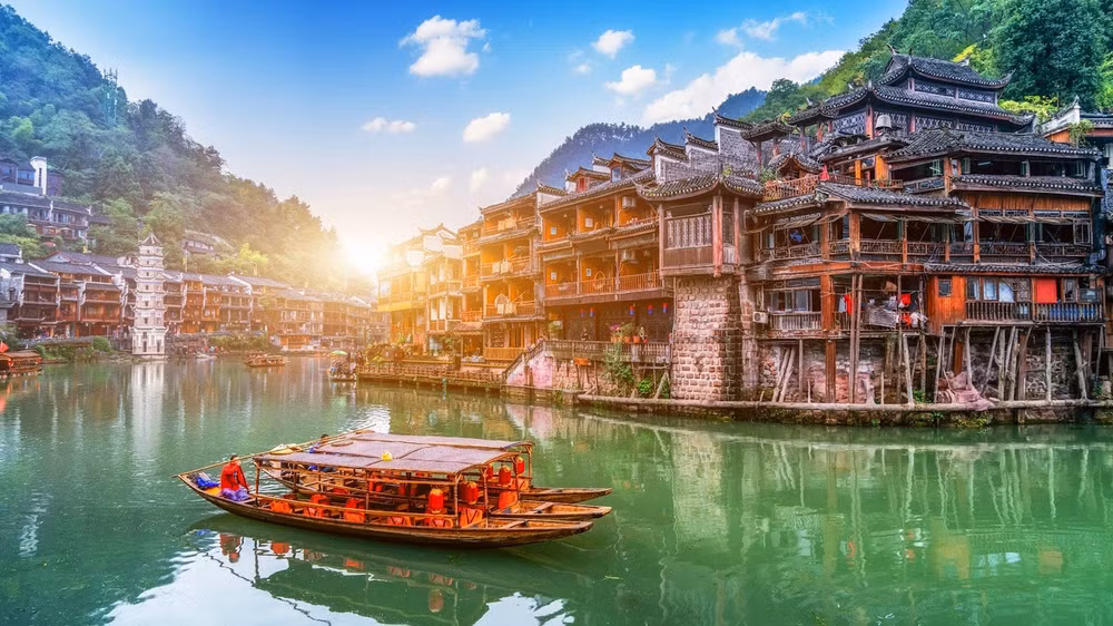 thu hut du khach quoc te trung quoc tang thoi gian luu tru qua canh hinh 1