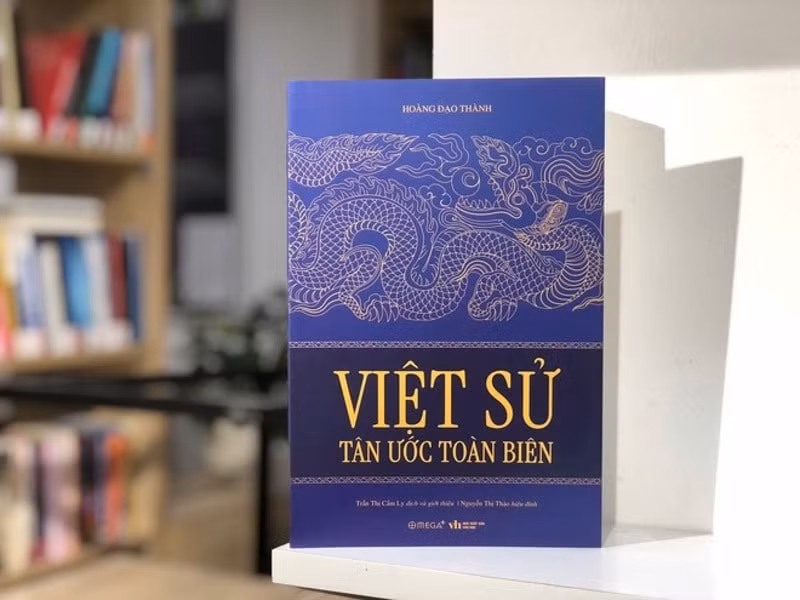 sach viet su tan uoc toan bien ra mat ban doc hinh 1