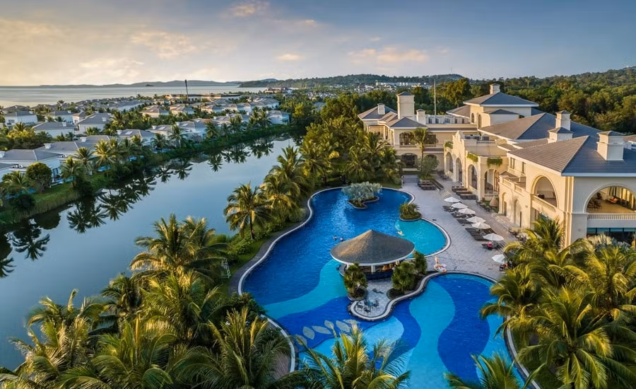Toàn cảnh Vinpearl Resort & Spa Phú Quốc tại khu vực Bãi Dài