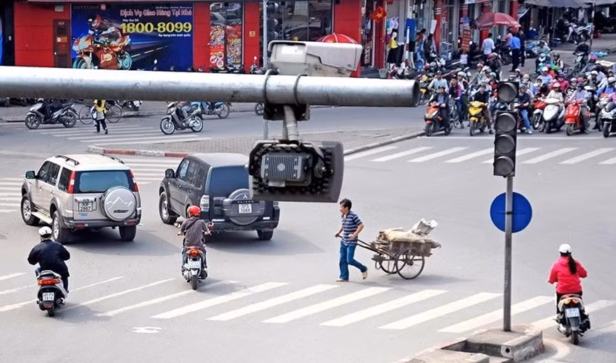 tra-cuu-phuong-tien-vi-pham-gt-qua-camera_lfue.jpg