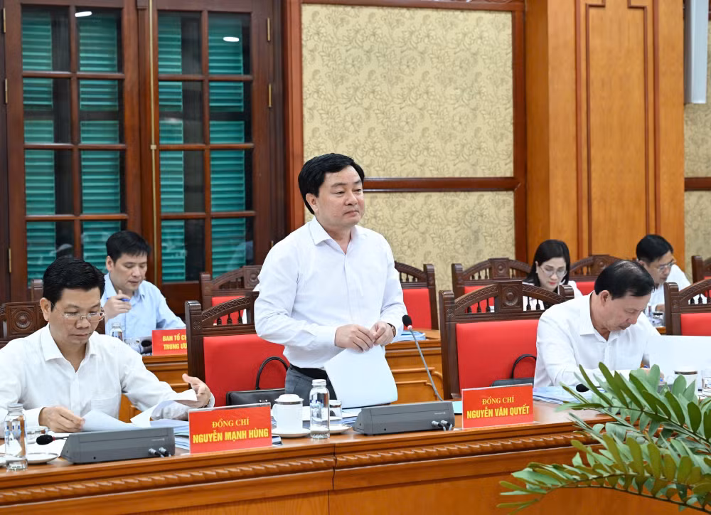 Bộ Chính trị cho ý kiến về công tác chuẩn bị Đại hội Đảng bộ hai tỉnh Tây Ninh và Tuyên Quang- Ảnh 2.