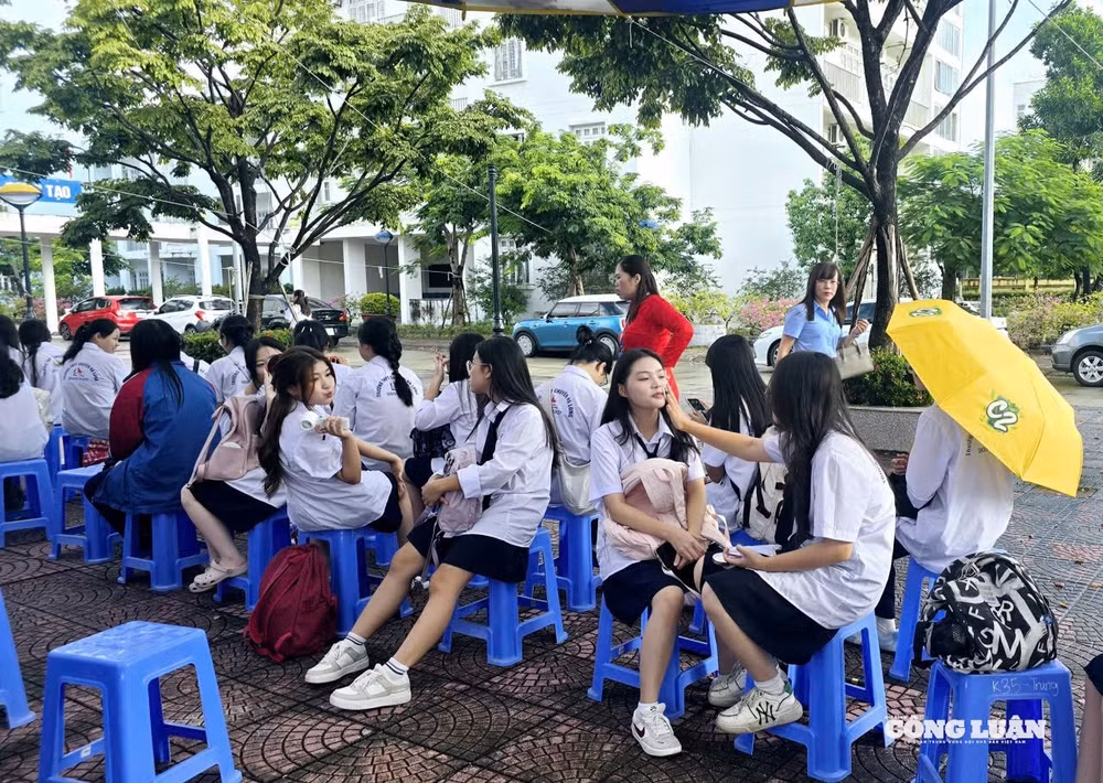anh-10-quang-ninh-khai-giang-nam-hoc-moi.jpg