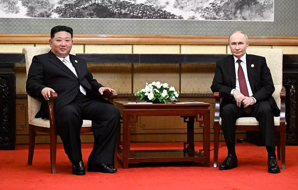 Người đứng đầu Cộng hòa Dân chủ Nhân dân Triều Tiên Kim Jong Un và Tổng thống Nga Vladimir Putin Sergey Bobylev/POOL/TASS