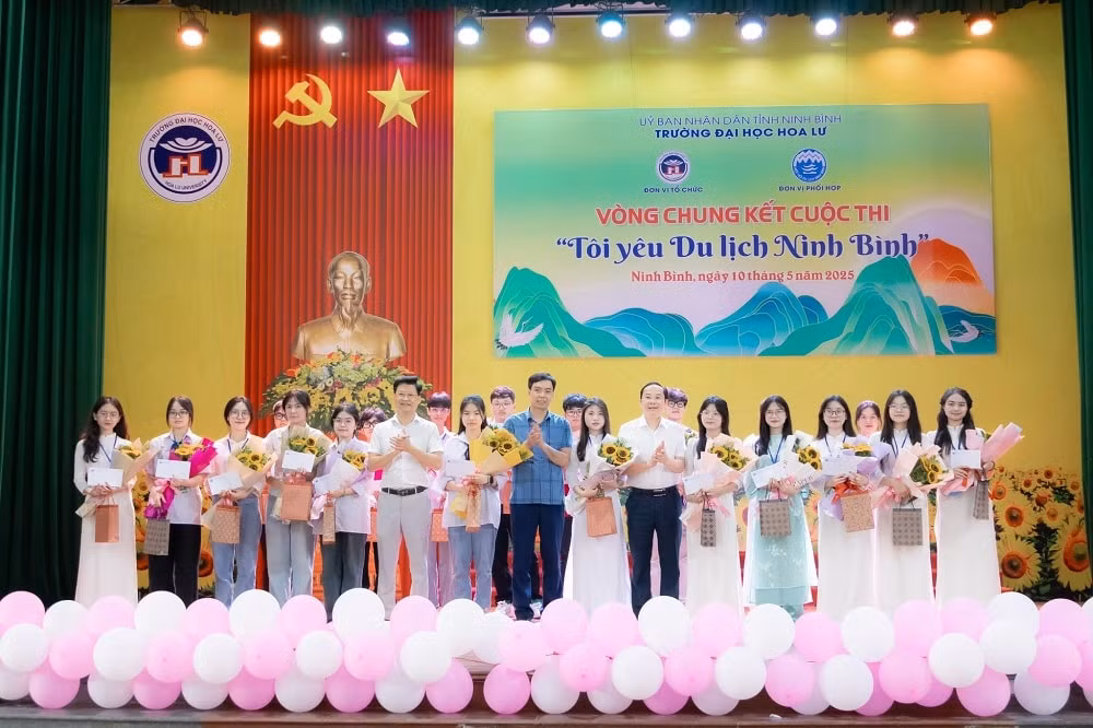 hoa lư 6
