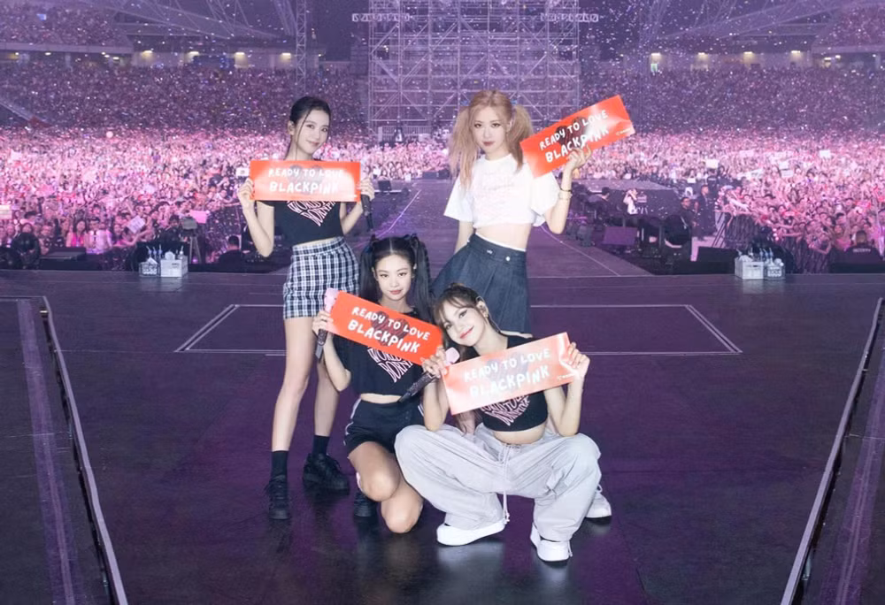 concertbornpinkblackpinkvietnamhoangmang5-16901726867751781599287-16902527845382066805182.png.webp