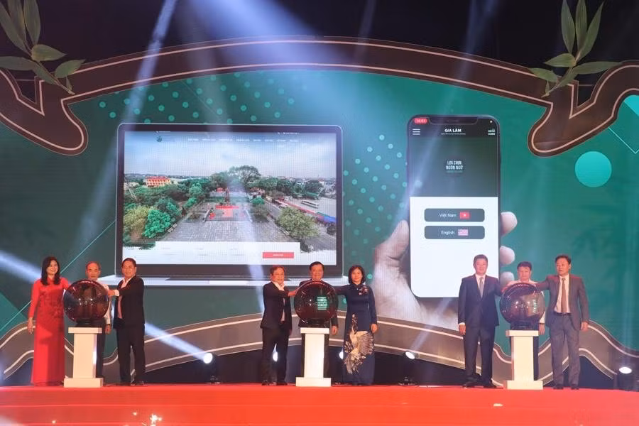 khai hoi le hoi giong den phu dong nam 2022 hinh 5
