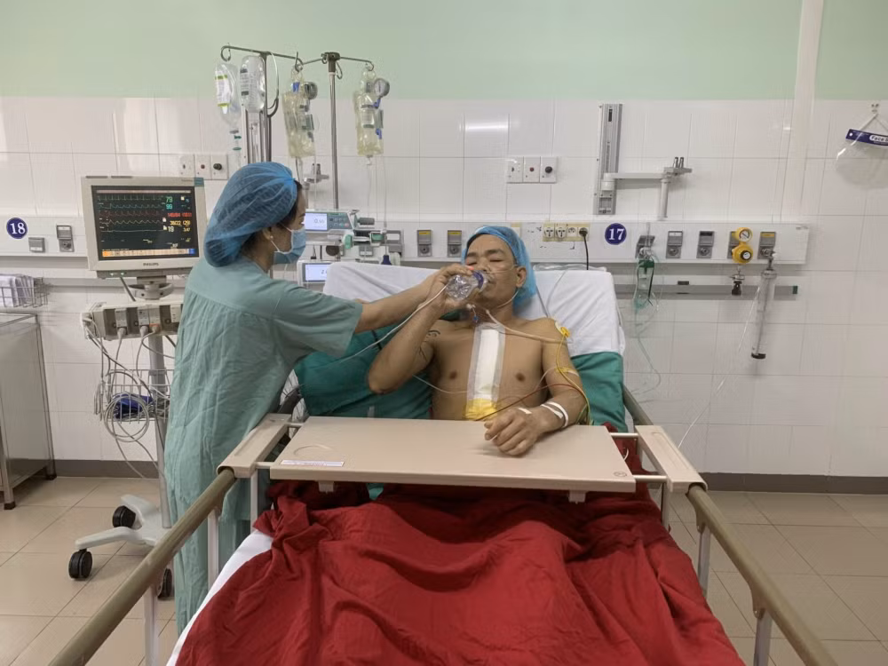benh vien trung uong hue thuc hien thanh cong ca ghep tim xuyen viet dac biet hinh 3