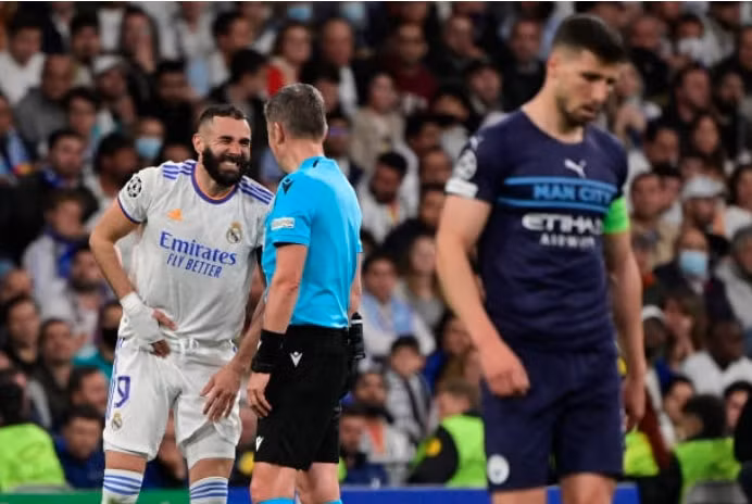 real madrid vao chung ket champions league 2021 22 sau 90 phut dien ro o bernabeu hinh 7
