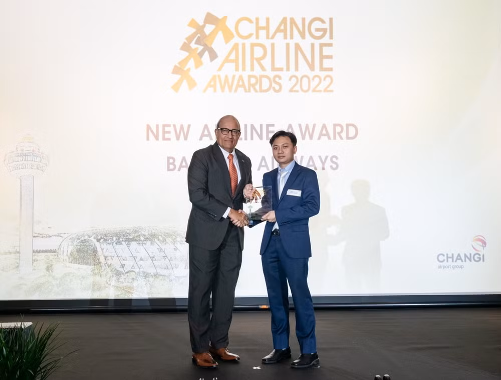 bamboo airways nhan giai thuong hang khong tai singapore hinh 1