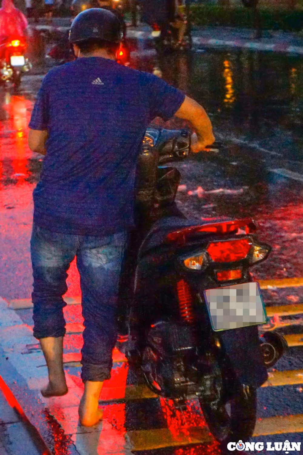 tp hcm sau con mua vao gio tan tam nhieu doan duong ngap nang hinh 8