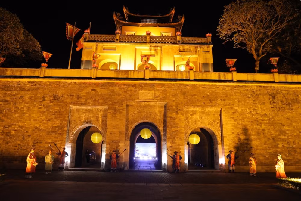 an tuong tour dem giai ma hoang thanh thang long hinh 1