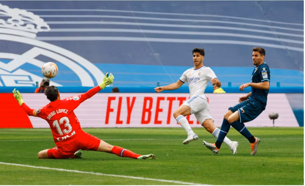 real madrid chinh thuc vo dich la liga 2021 22 hinh 2