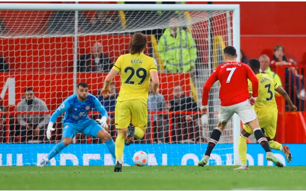 mu thang 3 0 brentford o tran cuoi cung tren san nha hinh 5