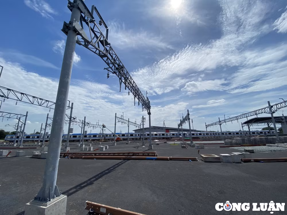 tp hcm hoan thanh lap doan tau cuoi cung cua tuyen metro so 1 hinh 5