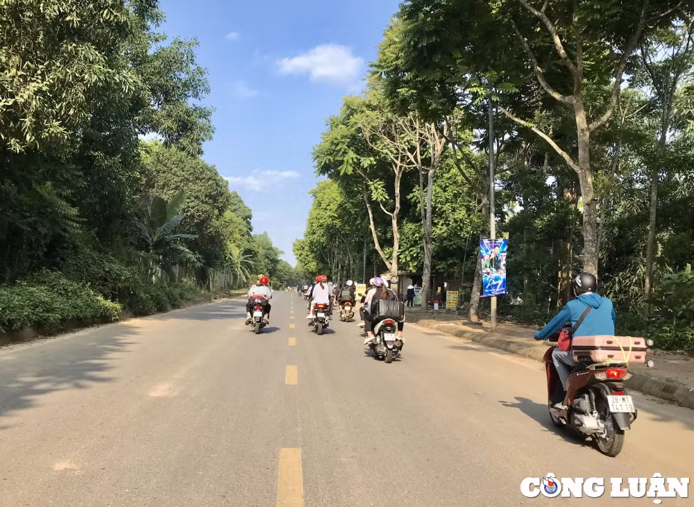 nguoi dan linh kinh do dac tro lai thu do du chua het nghi le 30 4 hinh 1