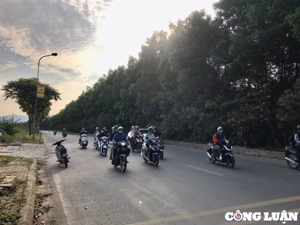 nguoi dan linh kinh do dac tro lai thu do du chua het nghi le 30 4 hinh 3