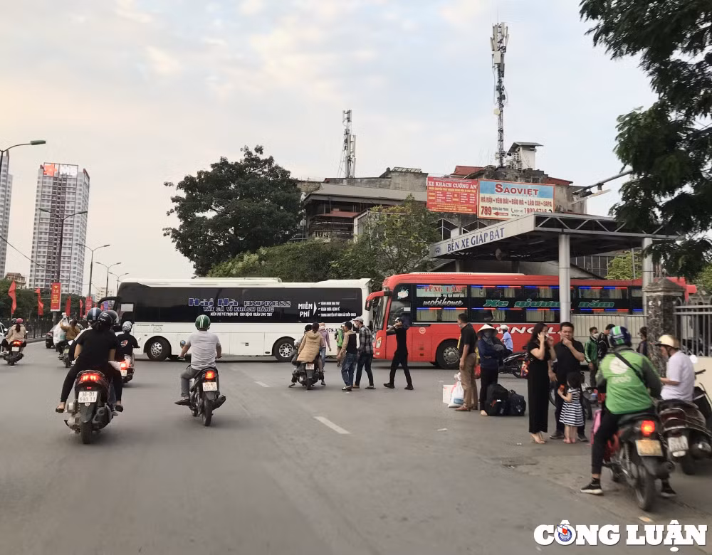 nguoi dan linh kinh do dac tro lai thu do du chua het nghi le 30 4 hinh 8
