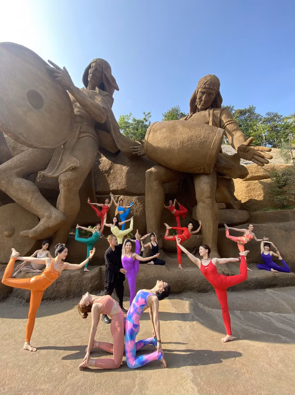 cac thi sinh nu hoang yoga viet nam tung bung khoe sac truoc them ban ket cuoc thi hinh 5