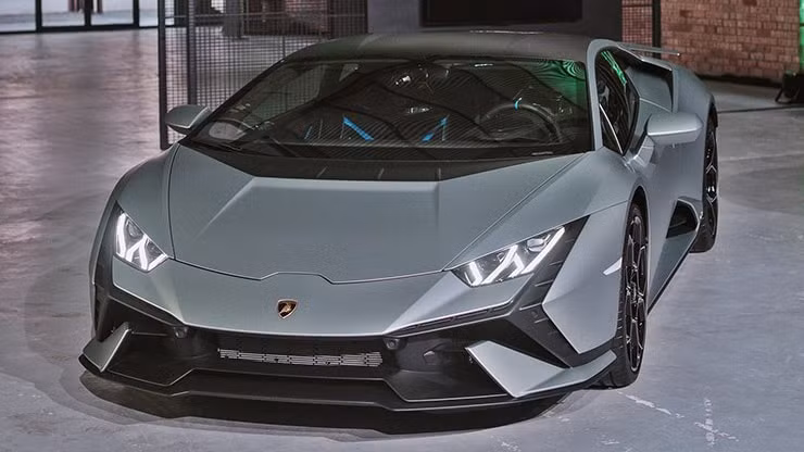 ngam nhin chiec lamborghini huracan tecnica thu hai cap ben viet nam hinh 3