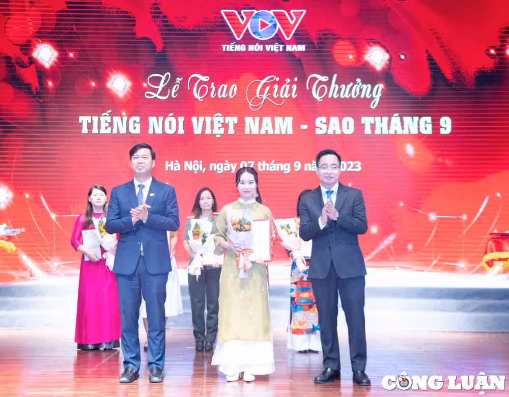 ton vinh nhung guong mat co nhieu dong gop cho thuong hieu tieng noi viet nam hinh 2