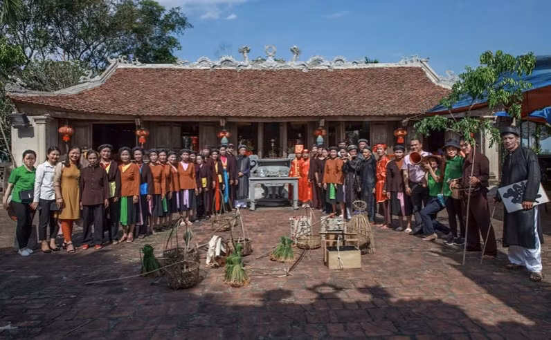 bach nghe trinh lang su hoi sinh cua mot tich tro doc dao hinh 1