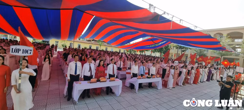 hai phong gan 500000 hoc sinh han hoan ngay tuu truong hinh 5