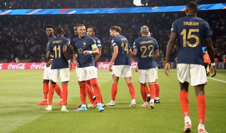 phap tien gan toi tam ve du vck euro 2024 ha lan miet mai bam duoi hinh 1