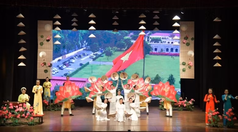 ngay viet nam o nuoc ngoai 2023 se mang dam sac mau van hoa viet hinh 2