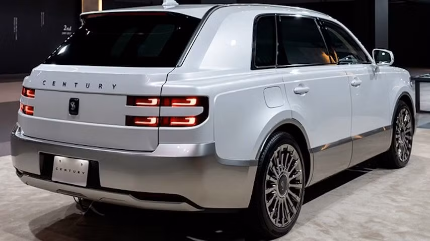 trinh lang toyota century 2024 tai nhat ban hinh 6