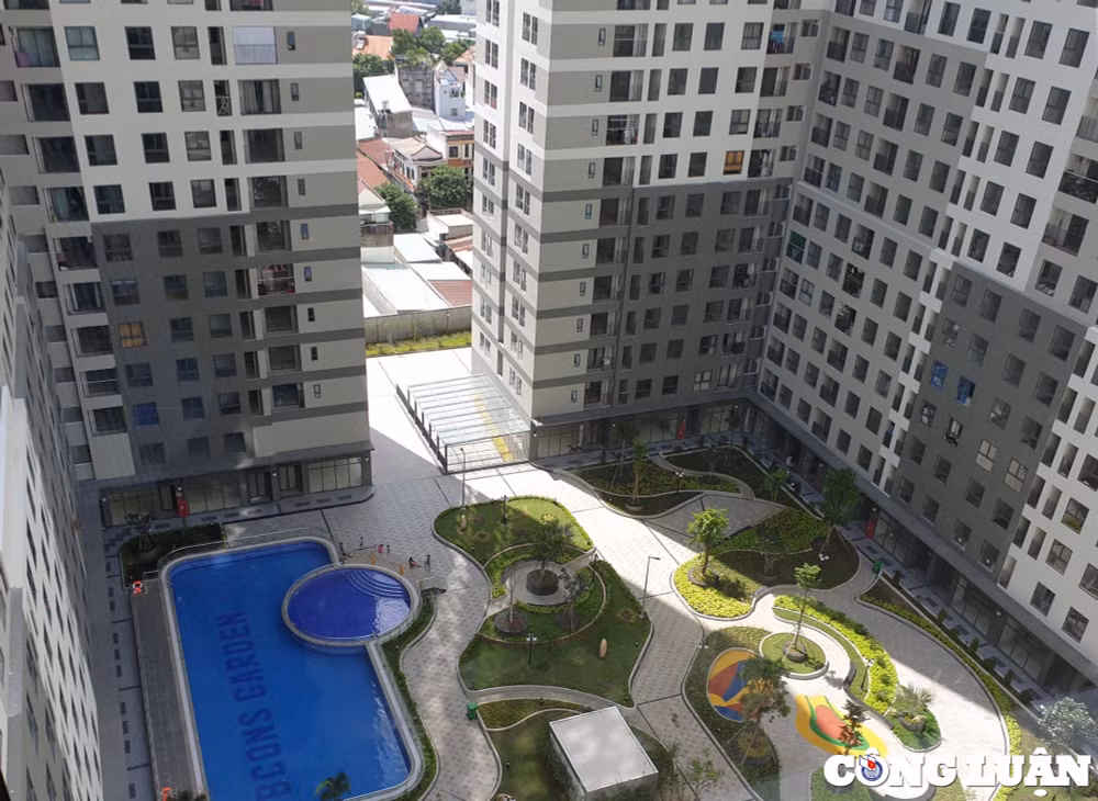 Căn hộ Bcons Garden bàn giao chưa lâu, tiện ích chưa đủ nhưng chủ đầu tư đã muốn tăng phí quản lý. Ảnh: P.N
