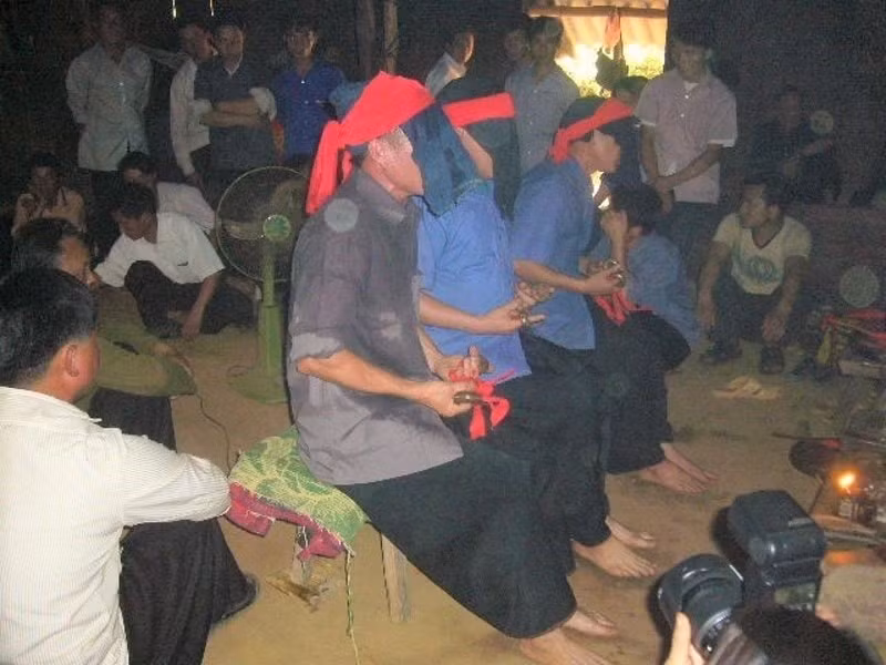 doc dao le cung dong ho cua nguoi hmong hinh 5