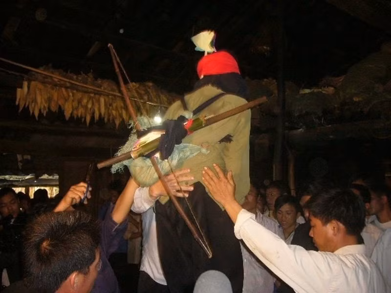 doc dao le cung dong ho cua nguoi hmong hinh 8