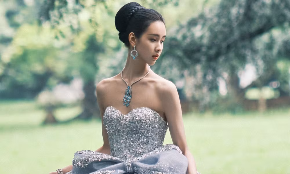 Trần Đô Linh - nữ diễn viên 'hoành tráng' từ học vấn đến gia thế ảnh 1